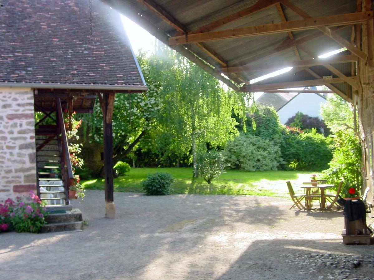 Bed and Breakfast Chambre D'Hotes Ferme De La Forlonge Sauvigny-le-Beureal Exterior foto